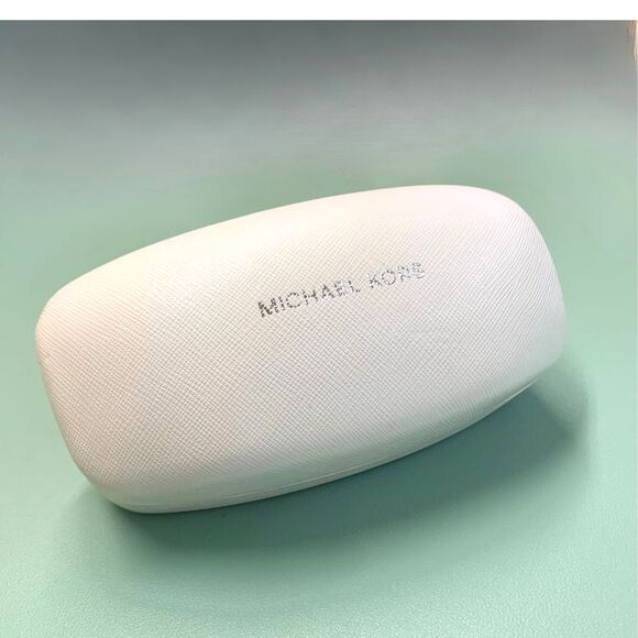 Michael Kors White Hard Clam Shell Sunglasses Case - Picture 3 of 9